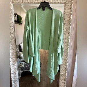 Eileen Fisher • Cashmere & Silk Flyaway Cardigan